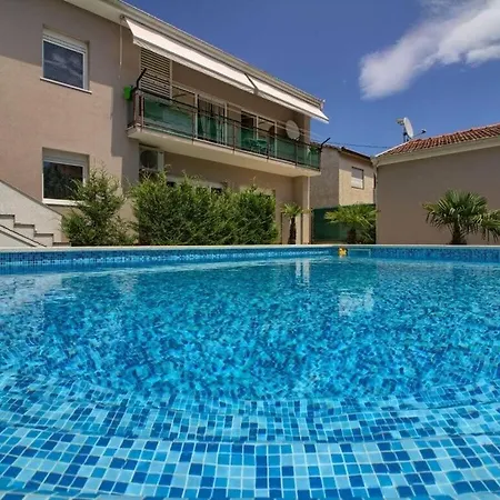 Pjacal Ii Mit Privatem Pool In *