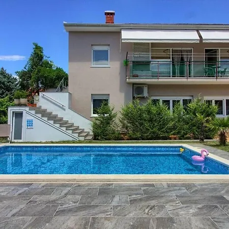 Pjacal Ii Mit Privatem Pool In